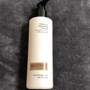 Algenist cleanser